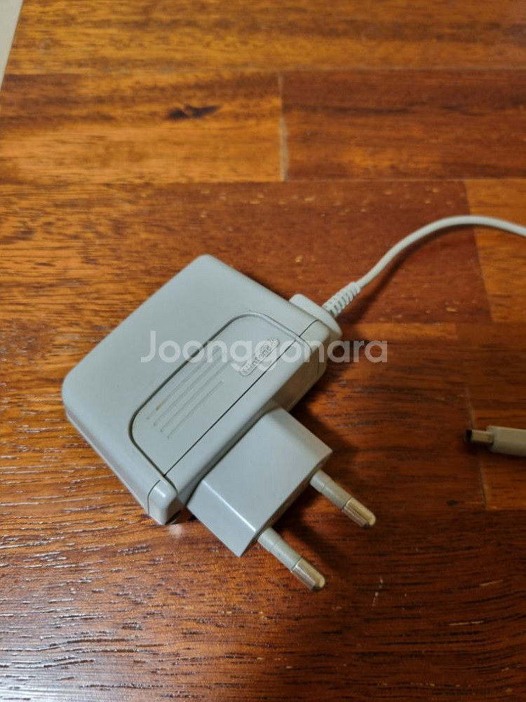 닌텐도 3ds 충전기 팝니다(정품임),(닌텐도3ds는--2