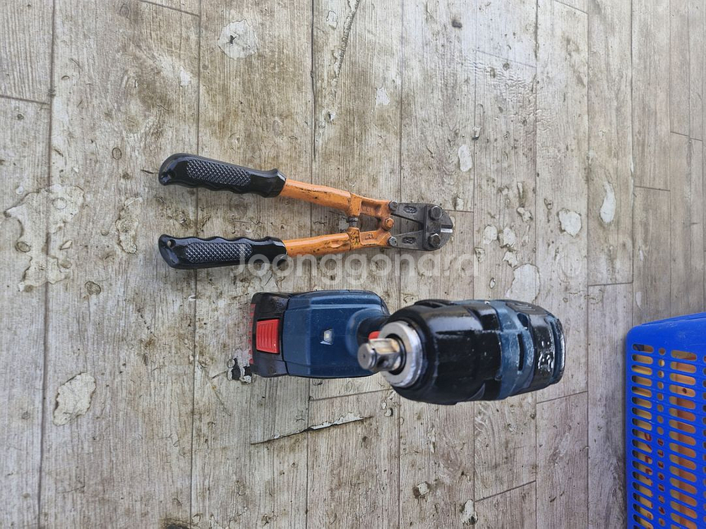보쉬충전임팩렌치 GDS 18V 200.배터리포함.가따.--4