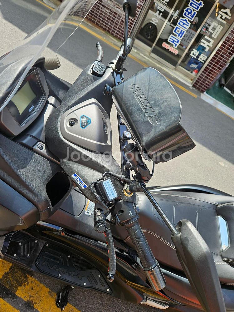 Nmax125 24년식9345km--4