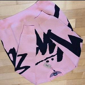 스투시 L size