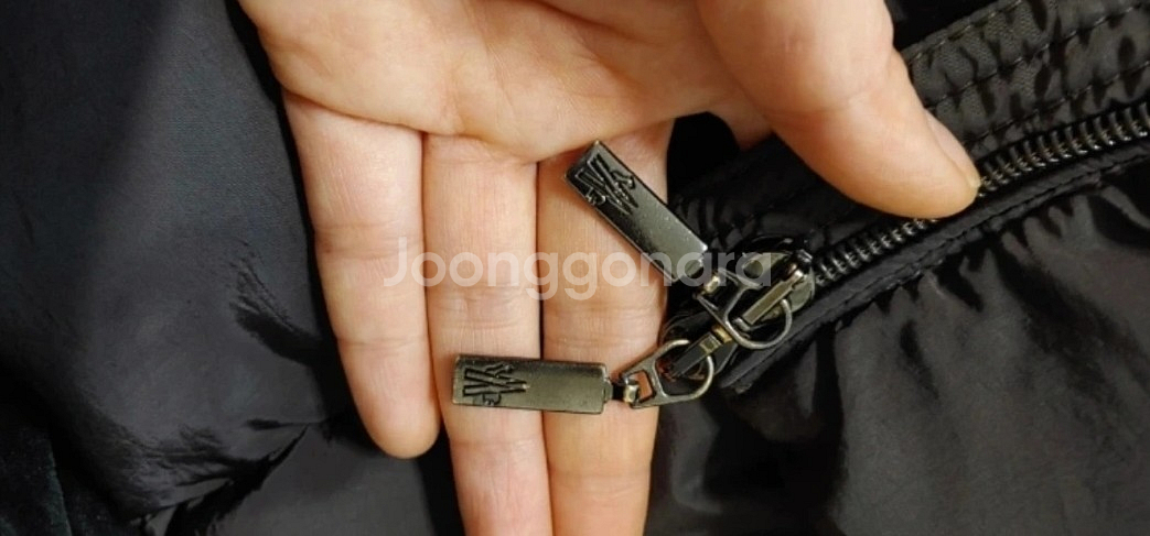 (정품)몽클레어 여성 롱패딩 55-날씬66 급처--4