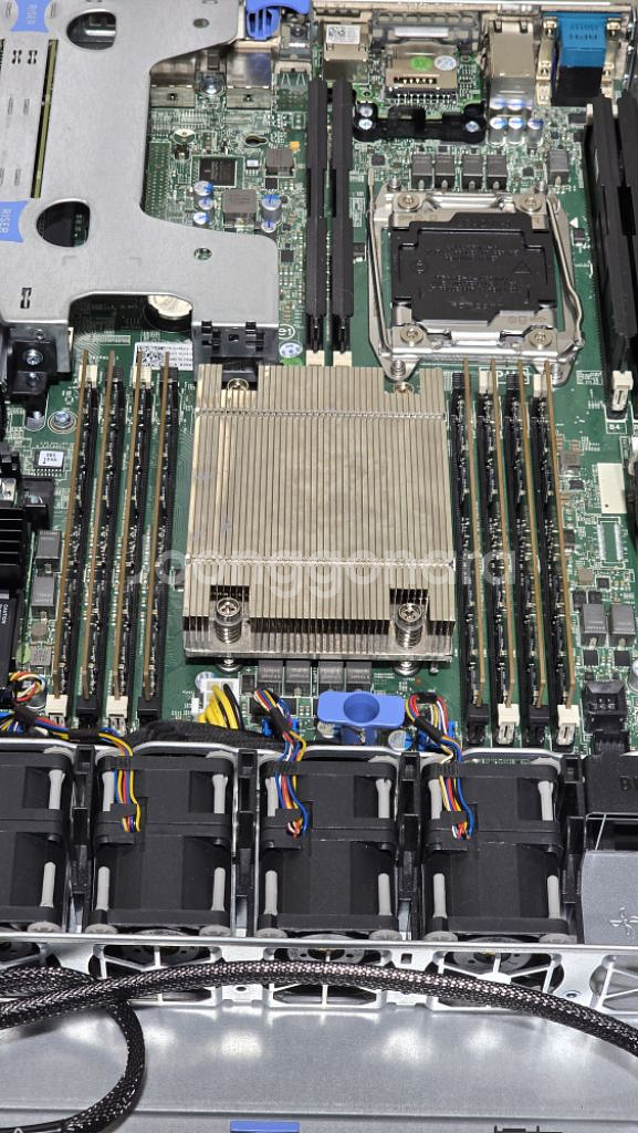 델 서버 PowerEdge R430 2699v4 x1--1