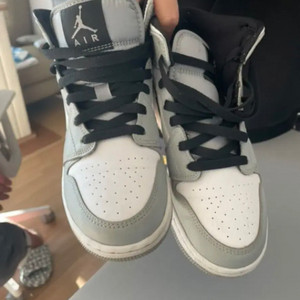 조던덩크하이 그레이