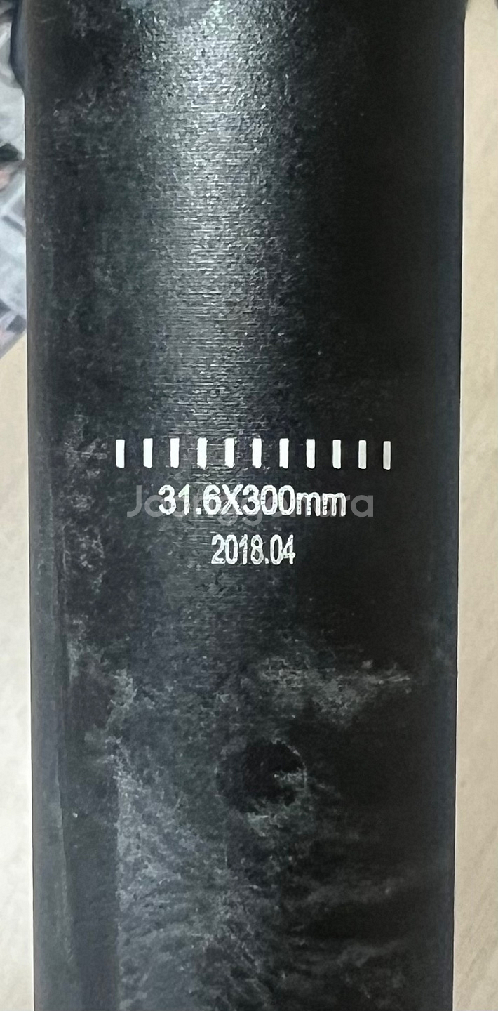 자전거 싯포스트 31.6x300mm--2
