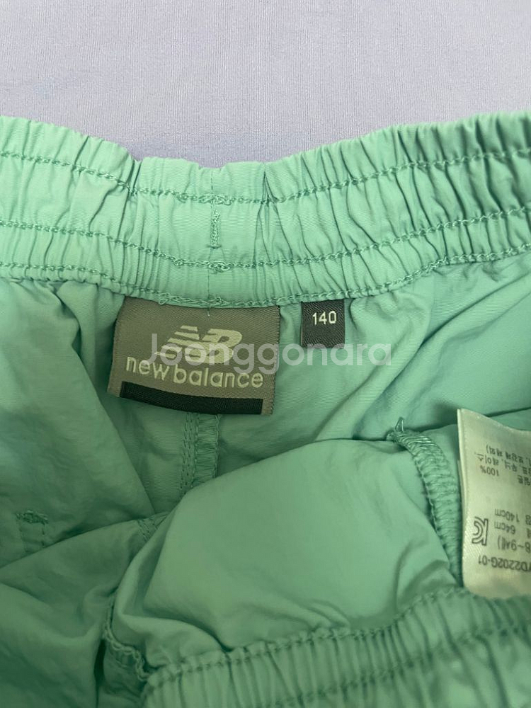 뉴발란스키즈 2세트(140사이즈)일괄 판매합니다--1