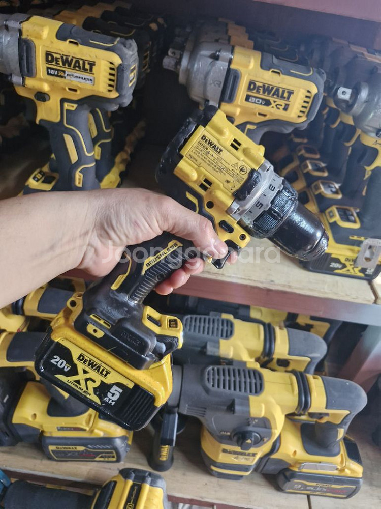 디월트충전드릴 DCD800. 3세대신형.A-3번--6