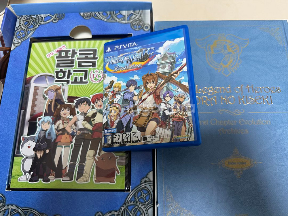 PS vita 하늘의 궤적 FC 한정판 한글정발 중고--1