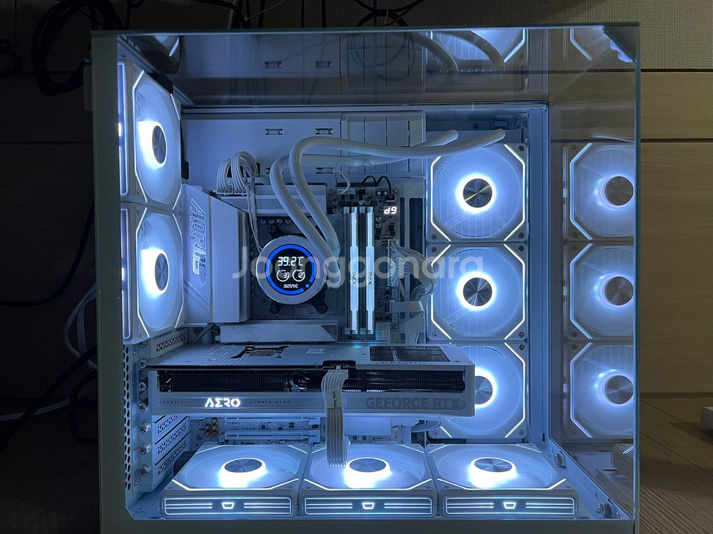 9800x3d, rtx 5080 pc 컴퓨터 판매합니다--1