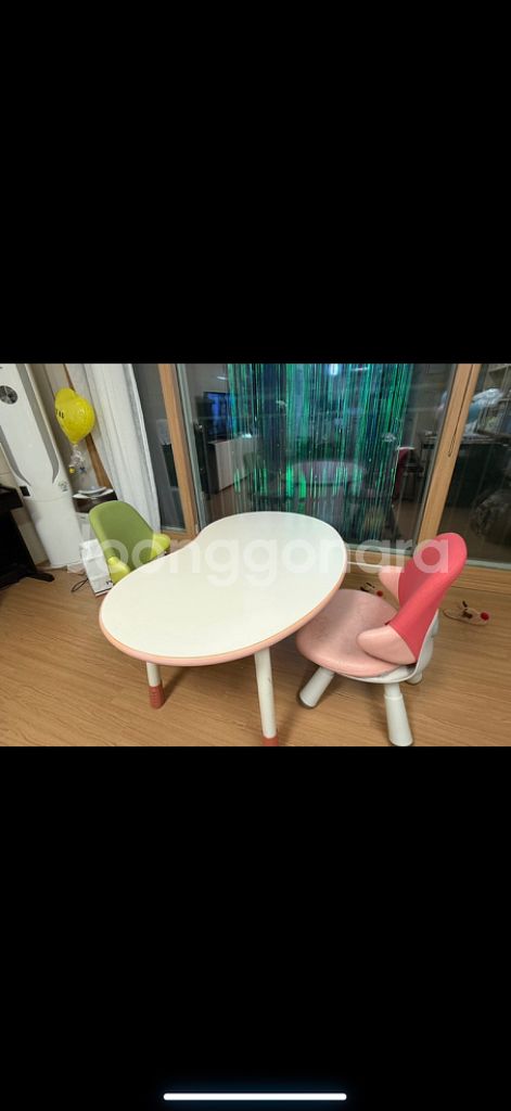 일룸 땅콩책상 + 윙의자2--1