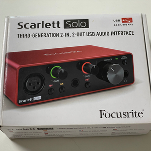 Focusrite Scarlett Solo 3세대 오인