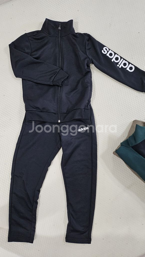 남아 130사이즈옷들--0