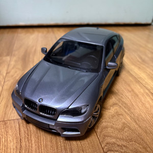 교쇼 bmw x6m 1:18