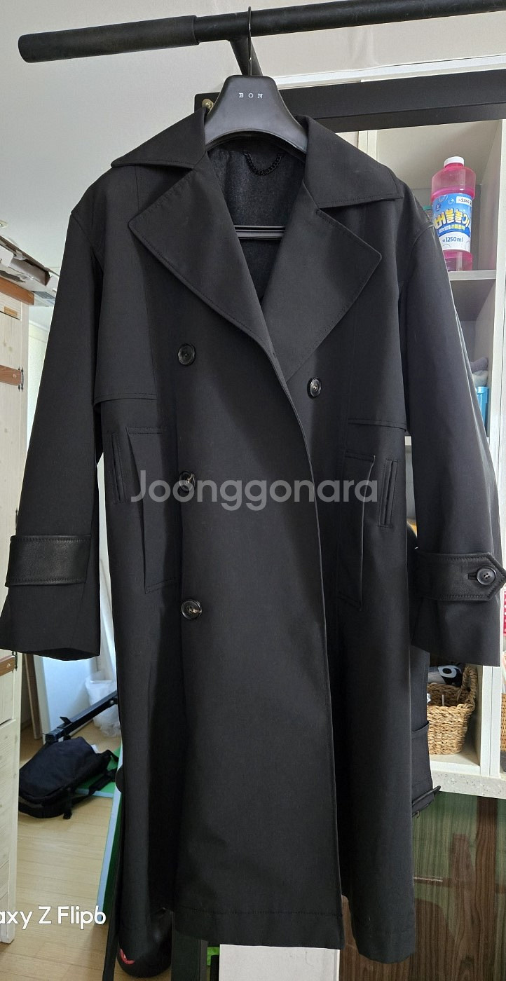 원가 100만원 짜리 고급 봄가을코트 싸게 팝니다--1