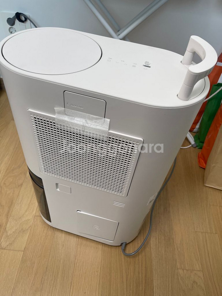 LG 휘센 제습기 21L 판매해요--1