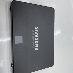 삼성 860 EVO 250GB SSD