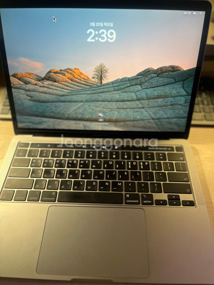 맥북 프로 m2 13인치 512g--2