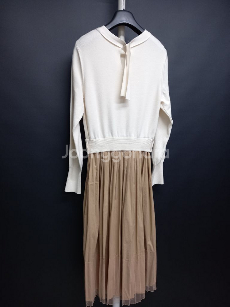 오즈세컨 춘추 니트 플리츠 맥시 롱 원피스 55,44--6