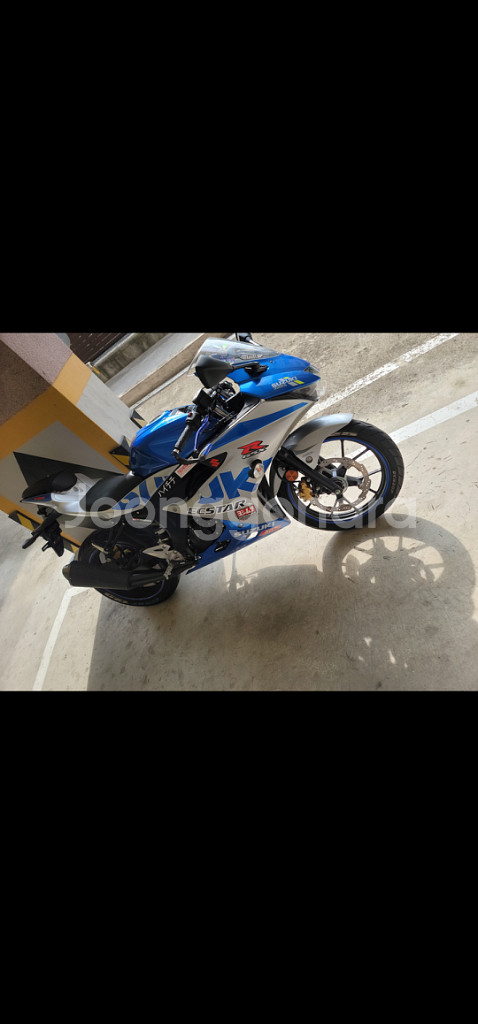 gsxr125오토바이 (요시무라 정품풀배기)팝니다많은--2