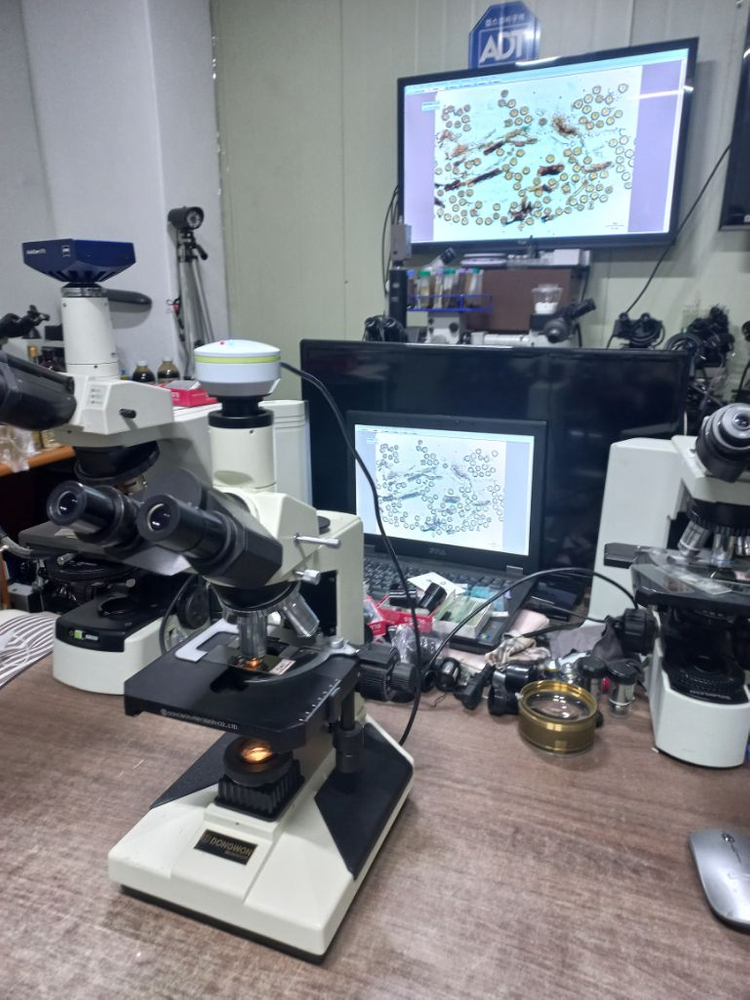 성능좋은 교사용 3안CCD현미경.생혈액현미경 이미지