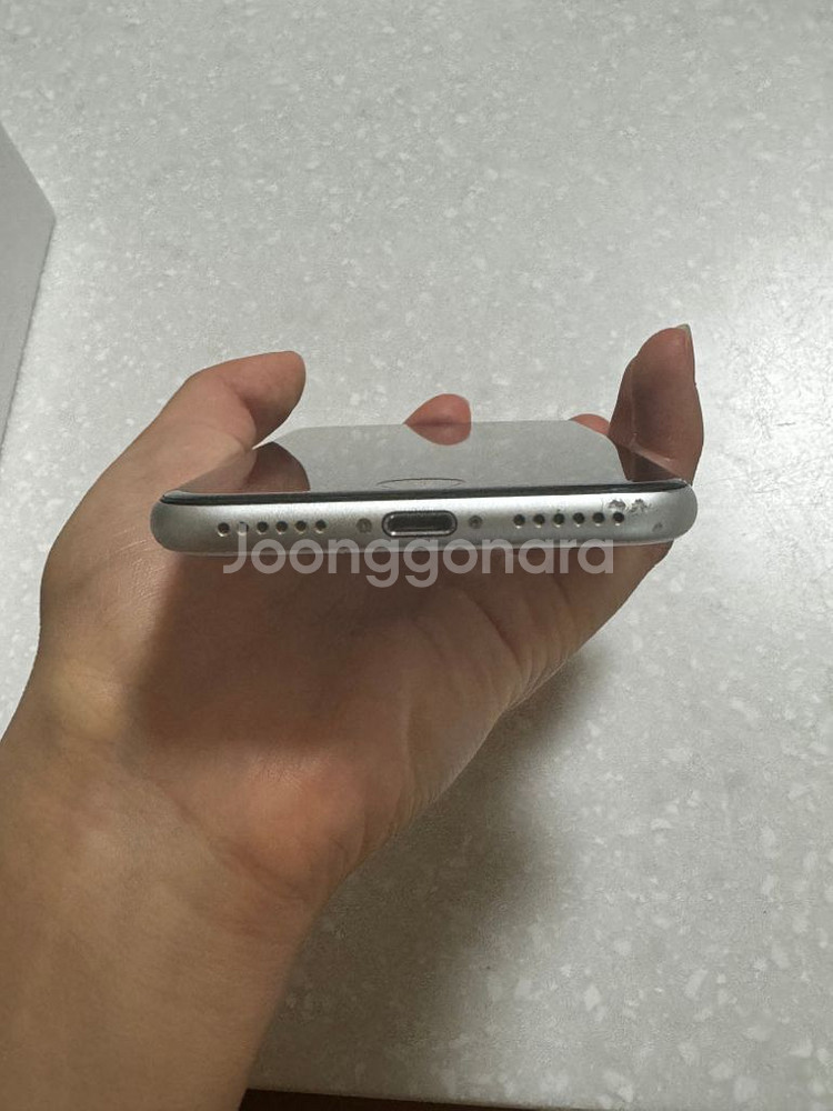 아이폰se2세대 128gb 화이트--5