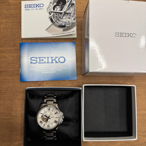 세이코 프리미어 시계(SSA369J1)오픈하트