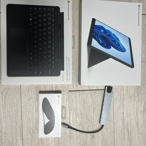 서피스 프로8 풀셋팝니다.