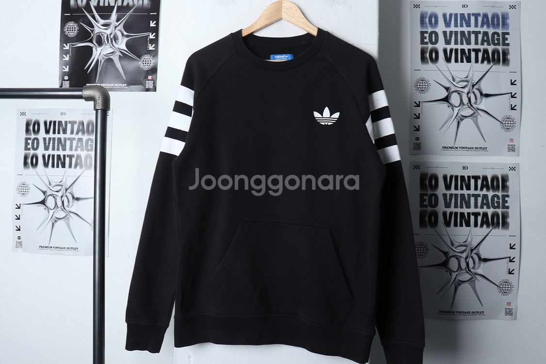 (XL) 아디다스 맨투맨 티셔츠 블랙 기모 올드스쿨--1
