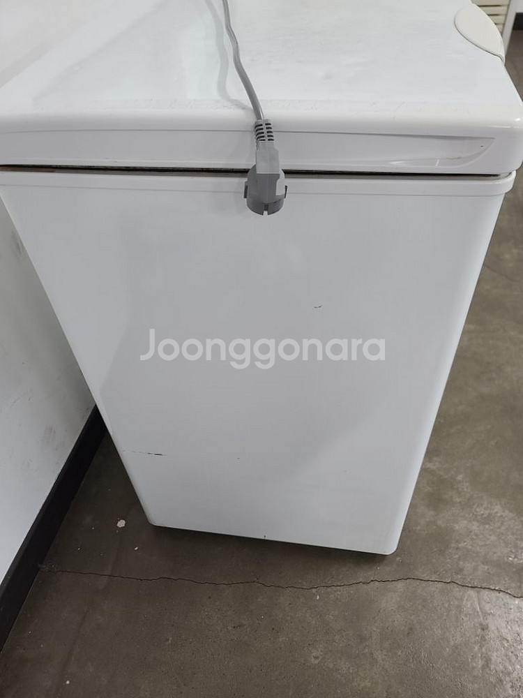 100L 냉동고 BD-105k 팝니다 무료배달--2