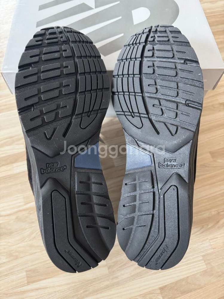뉴발란스 992 트리플 블랙 280--8