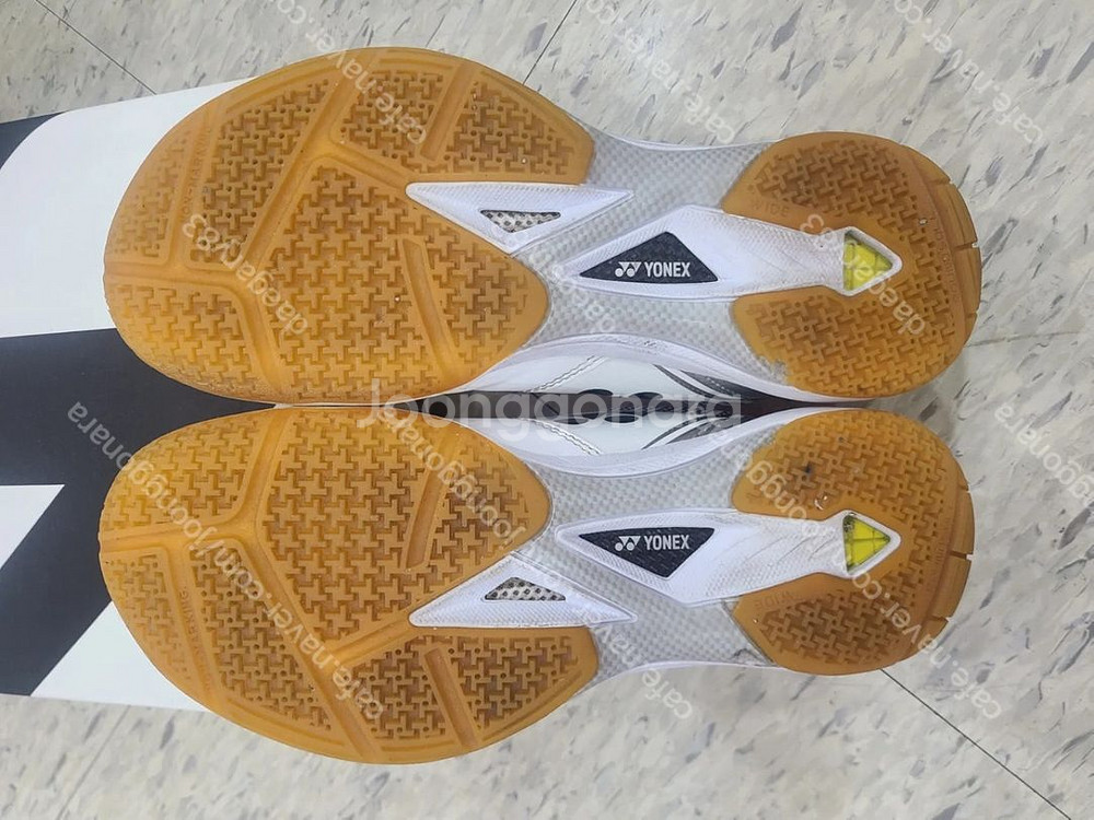 나이키 루카2, 요넥스 65z3/배드민턴화,농구화275--4