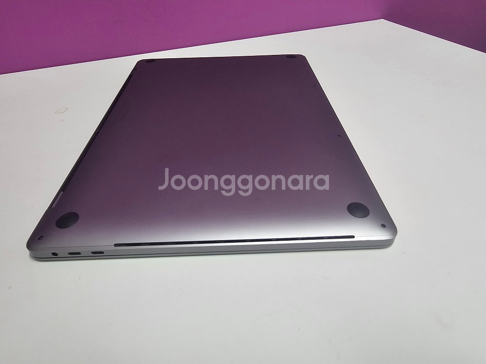 A2141/싸이클 261회/cpu i7/ 맥북 팝니다--5