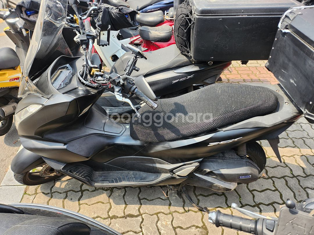 Pcx22년식 판매합니다--0