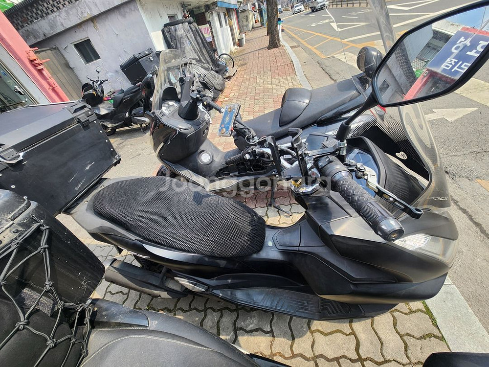 Pcx22년식 판매합니다--1