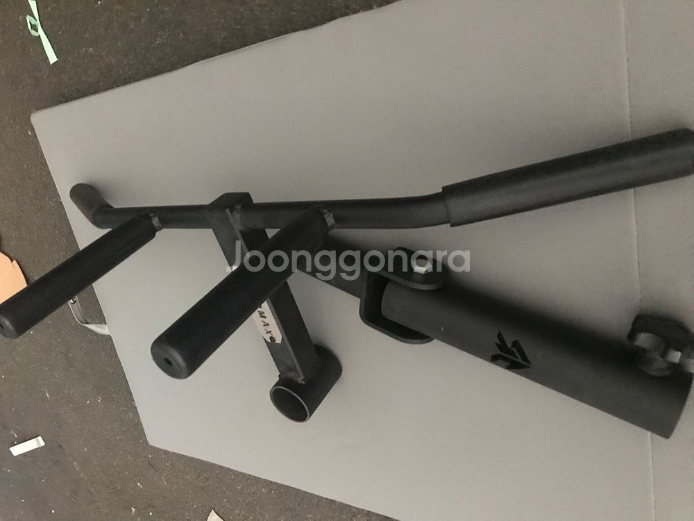 홈짐 JK 오버맥스 비랭기그립 티바로우 판매합니다.--1