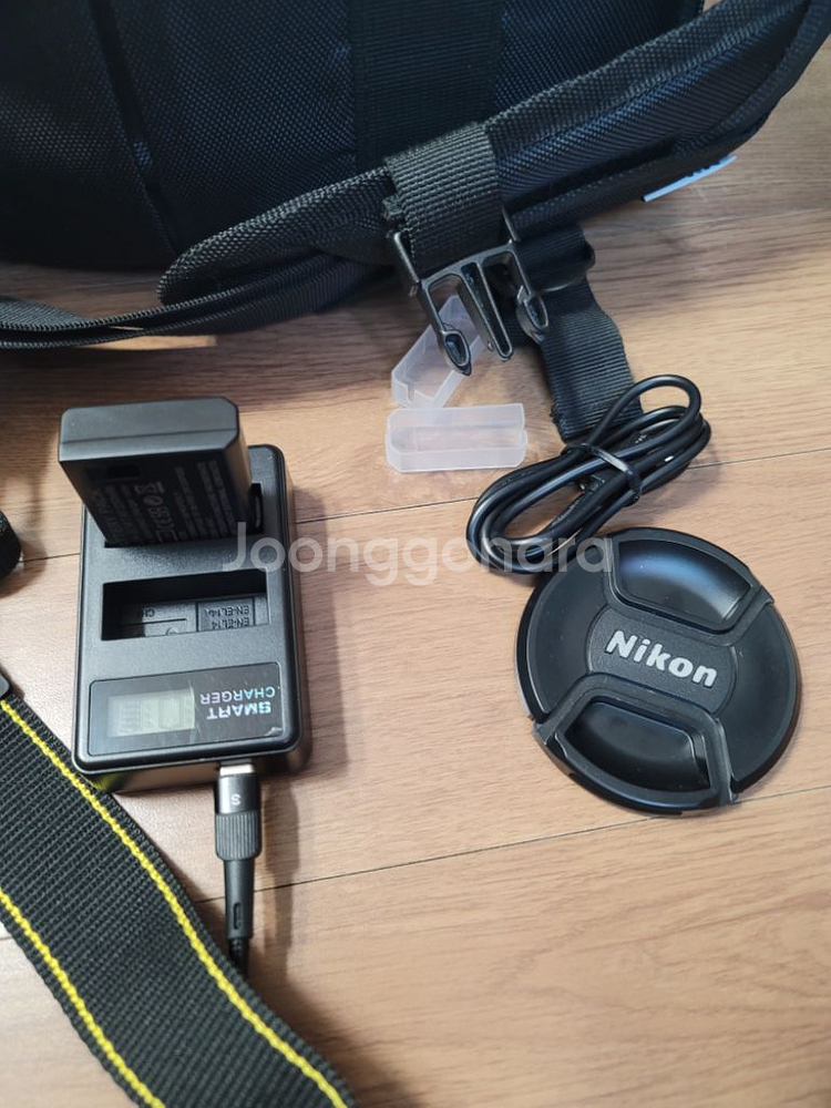 니콘 D5300 with AF-S DX 18-200m--8