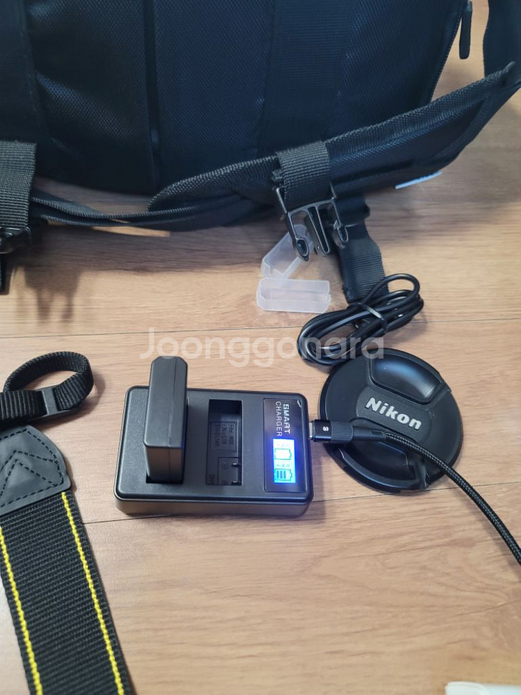 니콘 D5300 with AF-S DX 18-200m--7
