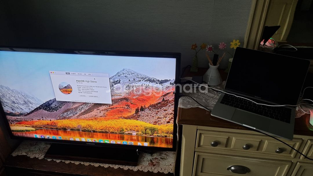 맥북 프로(모델 사진 첨부)+40인치 삼성 TV--2
