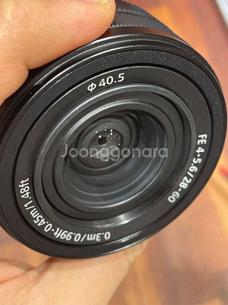 SEL2860 컴팩트한 풀프렌즈--5