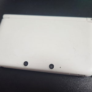 닌텐도 3DS XL 화이트