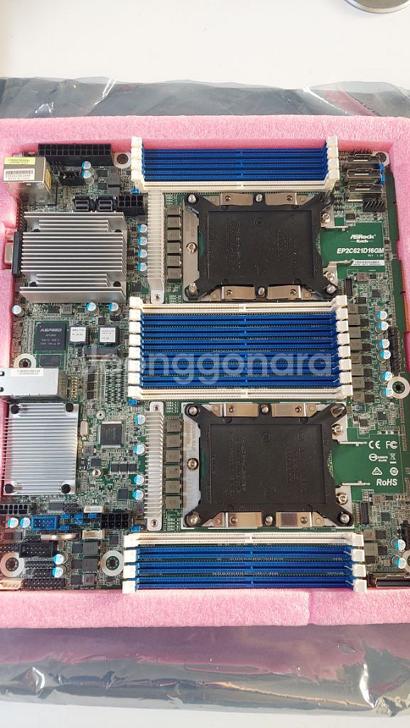 c621메인보드와 xeon 6148 2개 같이--1