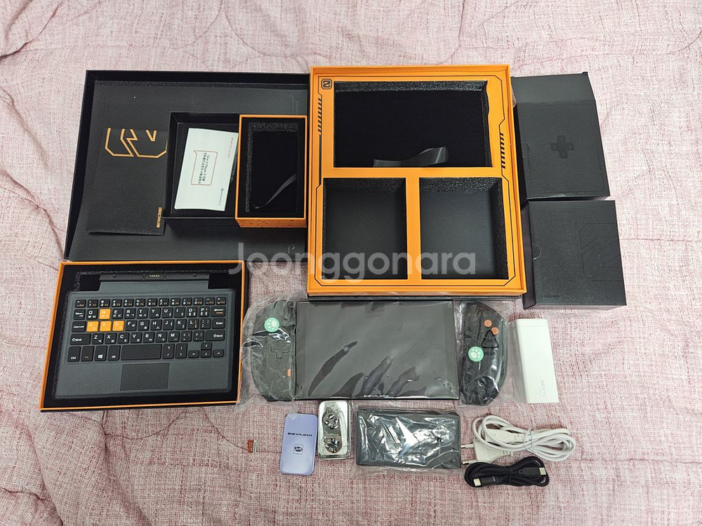 원엑스플레이어2 6800U 메타덱 2테라 판매합니다--2