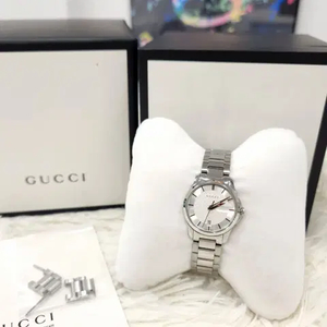 구찌 126.5 골드핸즈 스틸 28MM 쿼츠 시계