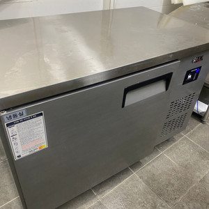 다이 냉동고 1200