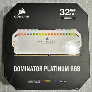 커세어 DDR4 도미네이터 32gb 3600 (8*4)