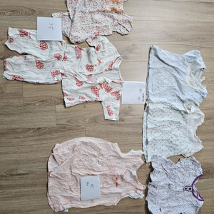 파코라반 내의 90.무냐무냐75수면조끼.이유식턱받이내의