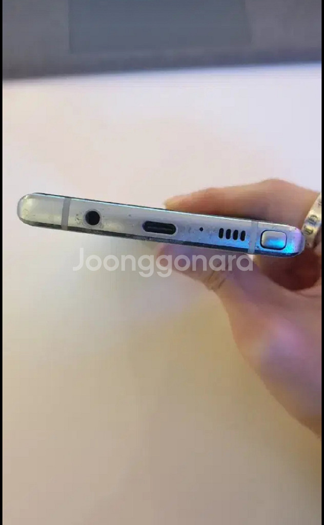 갤럭시 노트9 128GB 실버 팝니다--2
