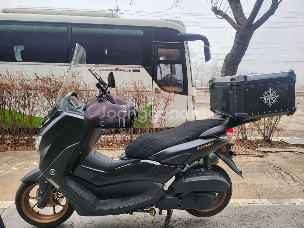 Nmax 22년식 2만Km 최저가 판매합니다--5