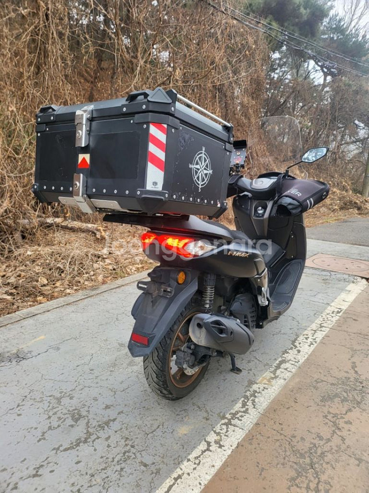 Nmax 22년식 2만Km 최저가 판매합니다--2