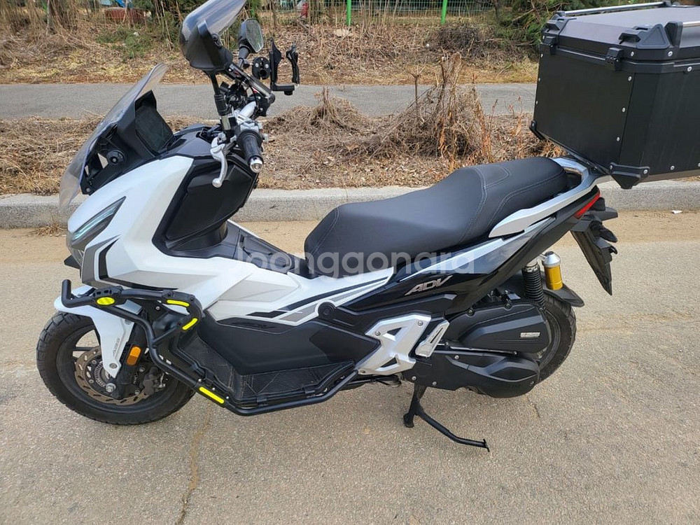 Adv 24년식 1만Km 최저가 판매합니다--5