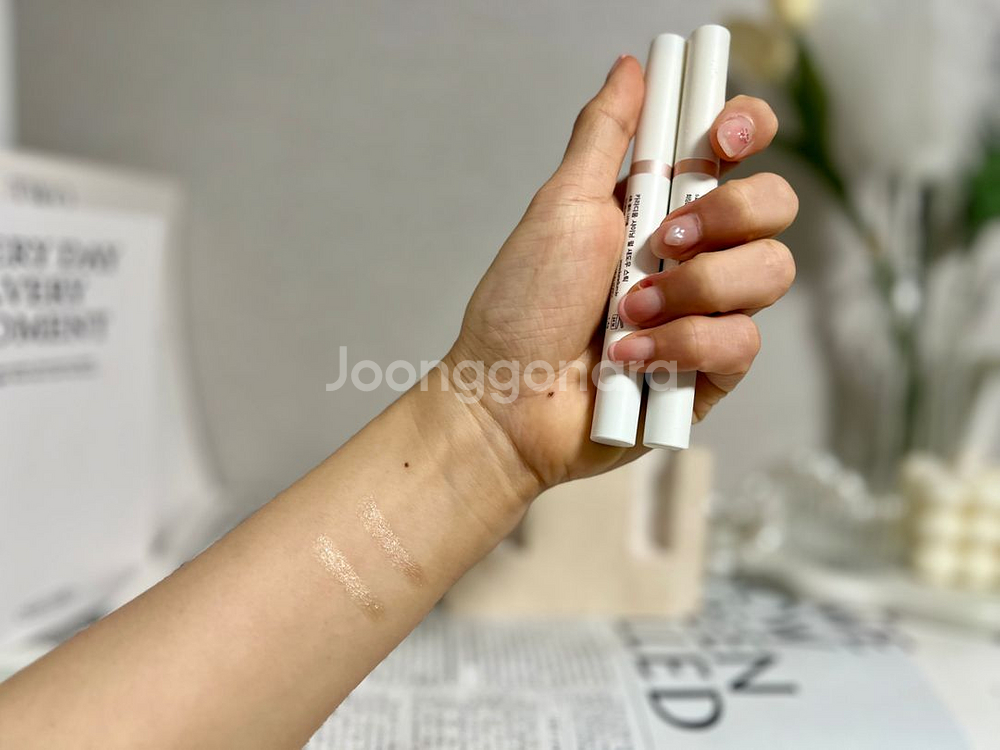 카라디움 샤이닝 펄 스틱 섀도우 골드나이트 허니베이지--1